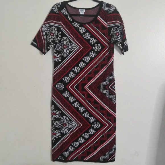 Monroe and Main Black Red White Geometric Print Knit Dress Size Medium - Picture 2 of 8